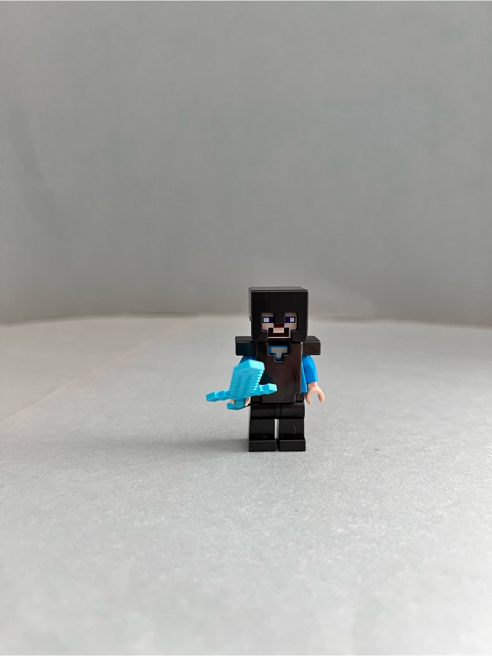LEGO Minecraft Steve Minifigure